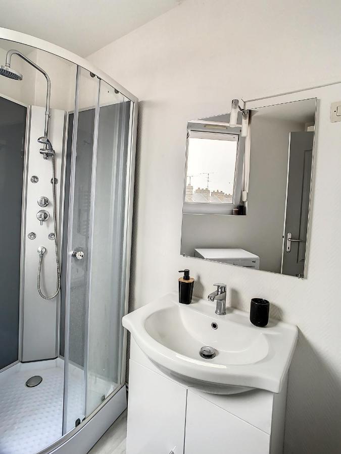 Appart Centre Ville Tout Confort 4Pers Gare Wifi Apartment Amiens Exterior photo